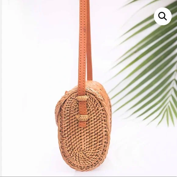 Bohemian Rattan Bag - Picture 5 of 11